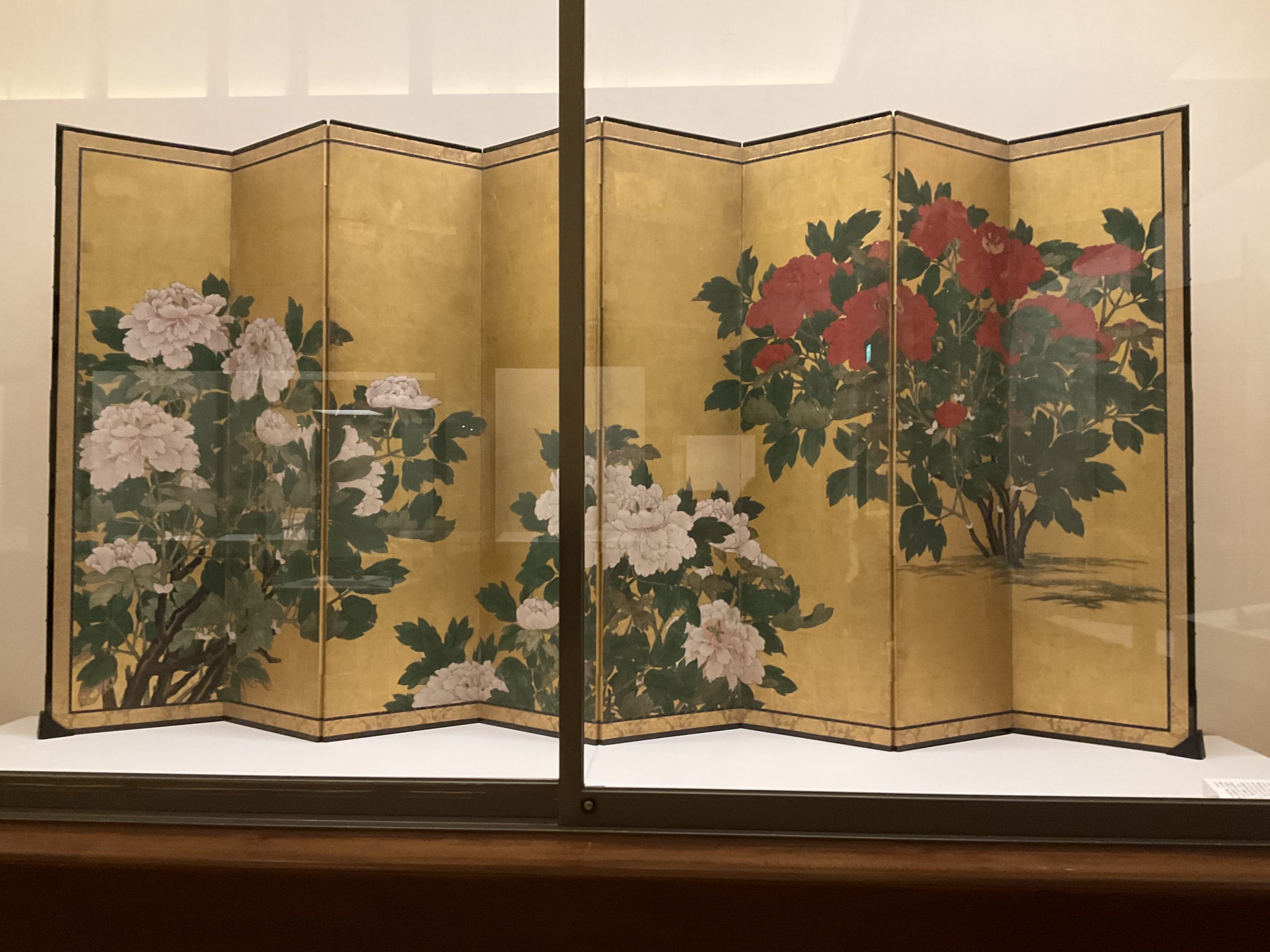 四つ折り屏風　日本画　金箔彩色　浮世花見 四つ折り屏風 日本画 金箔彩色 浮世花見 四つ折り屏風 日本画 金箔彩色